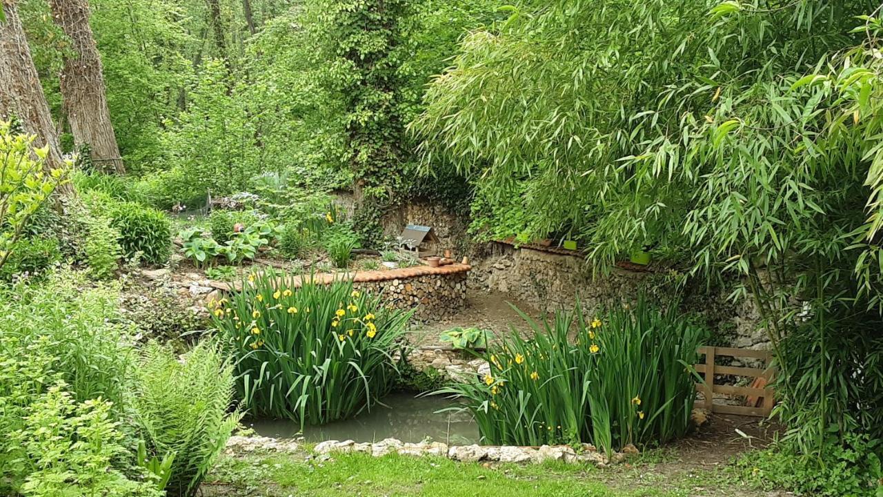 Le Clos Du Buisson Saint-Julien-de-la-Liegue 外观 照片